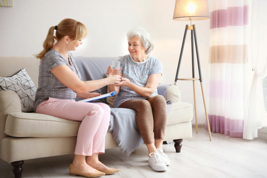 What Are the Advantages of Choosing Hourly Home Care in Connecticut?